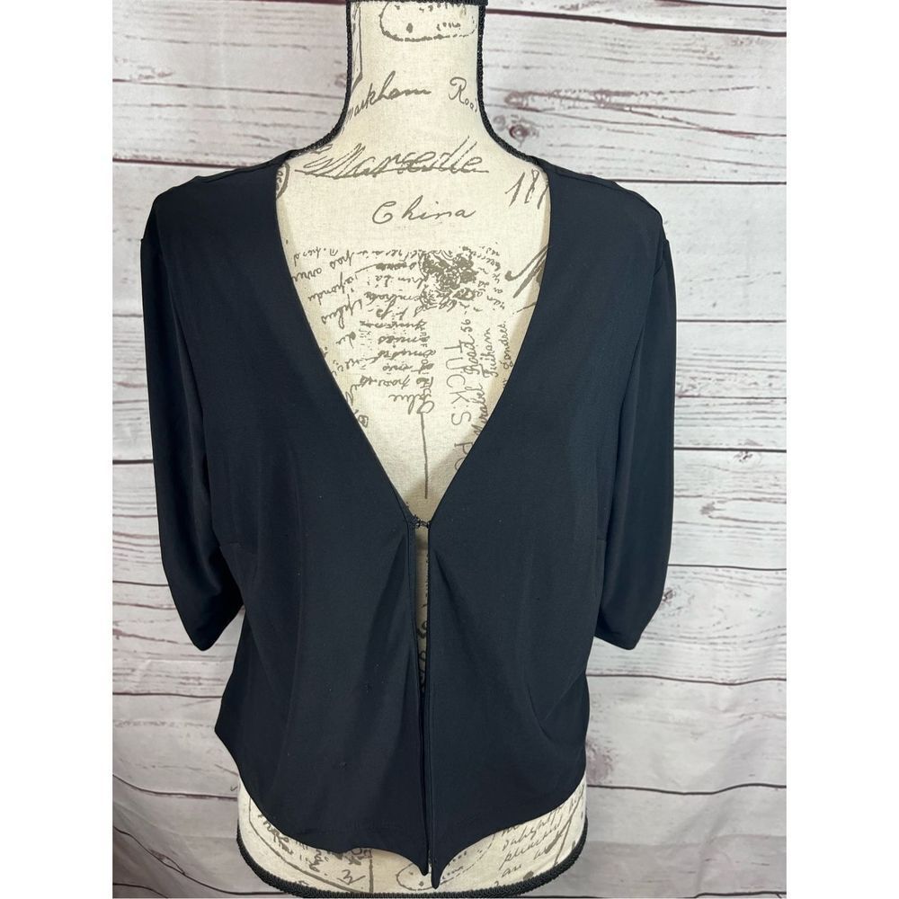 Perceptions New York size 14 black short sweater‎ - 2277